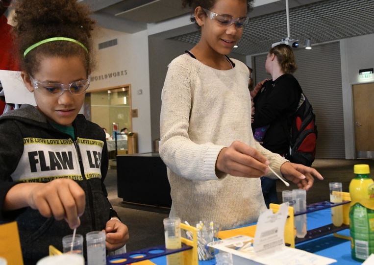 Children enjoy Chemistry Day at the KVM.