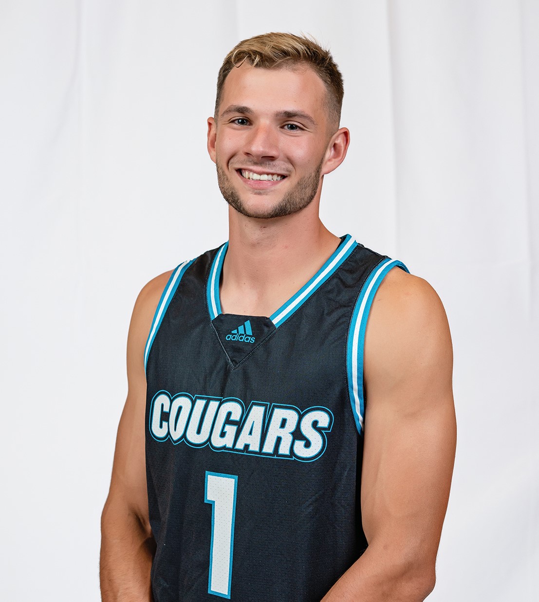 News Valley Basketball Player Breaks Most Points Per Game Record news-valley-basketball-player-breaks-most-points-per-game-record