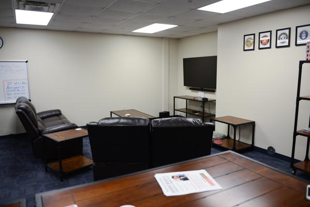 veteran lounge view 3